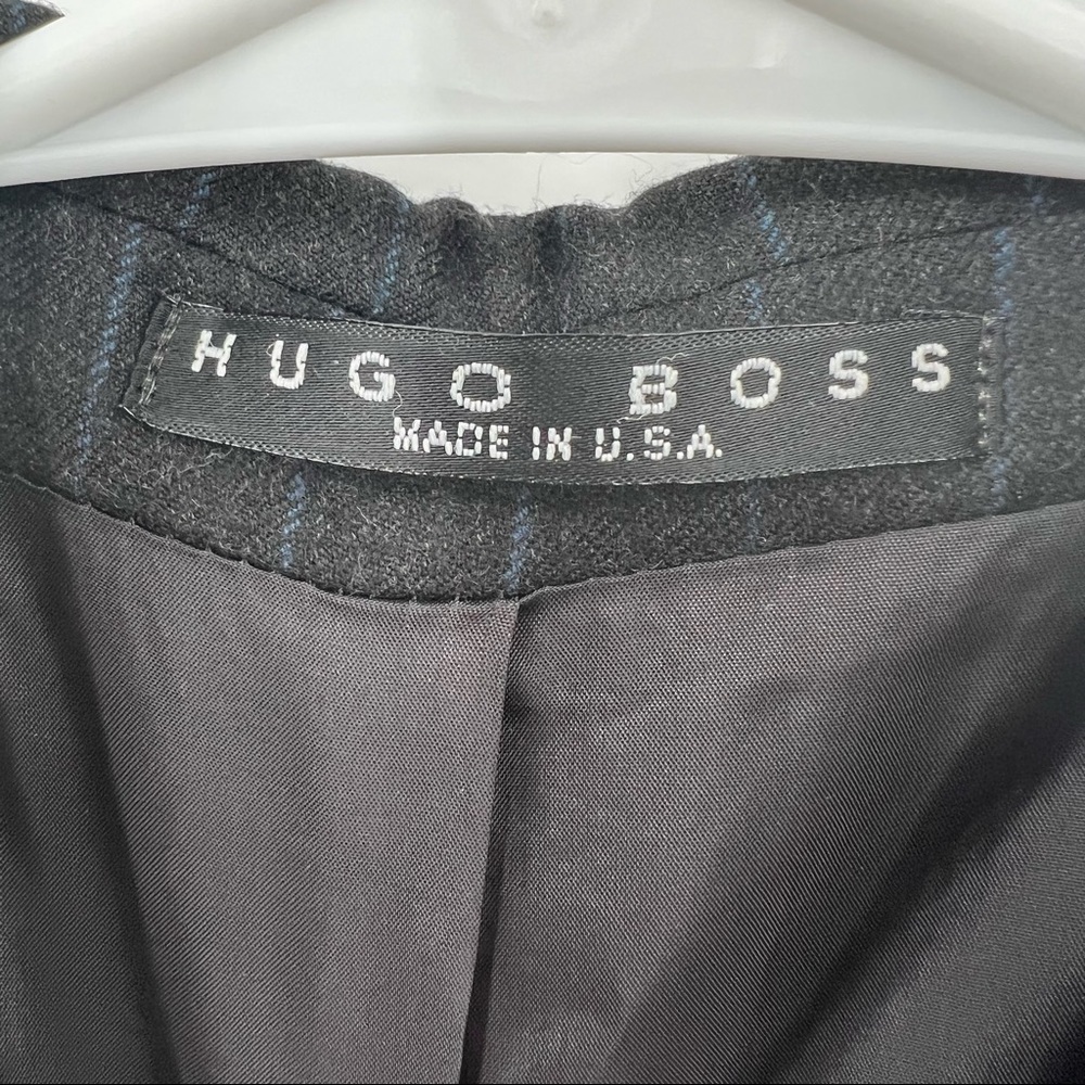 Hugo Boss striped suit jacket blazer size 40R grey with blue stripes - Picture 8 of 10